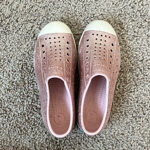 Girls Native pink sparkle shoes